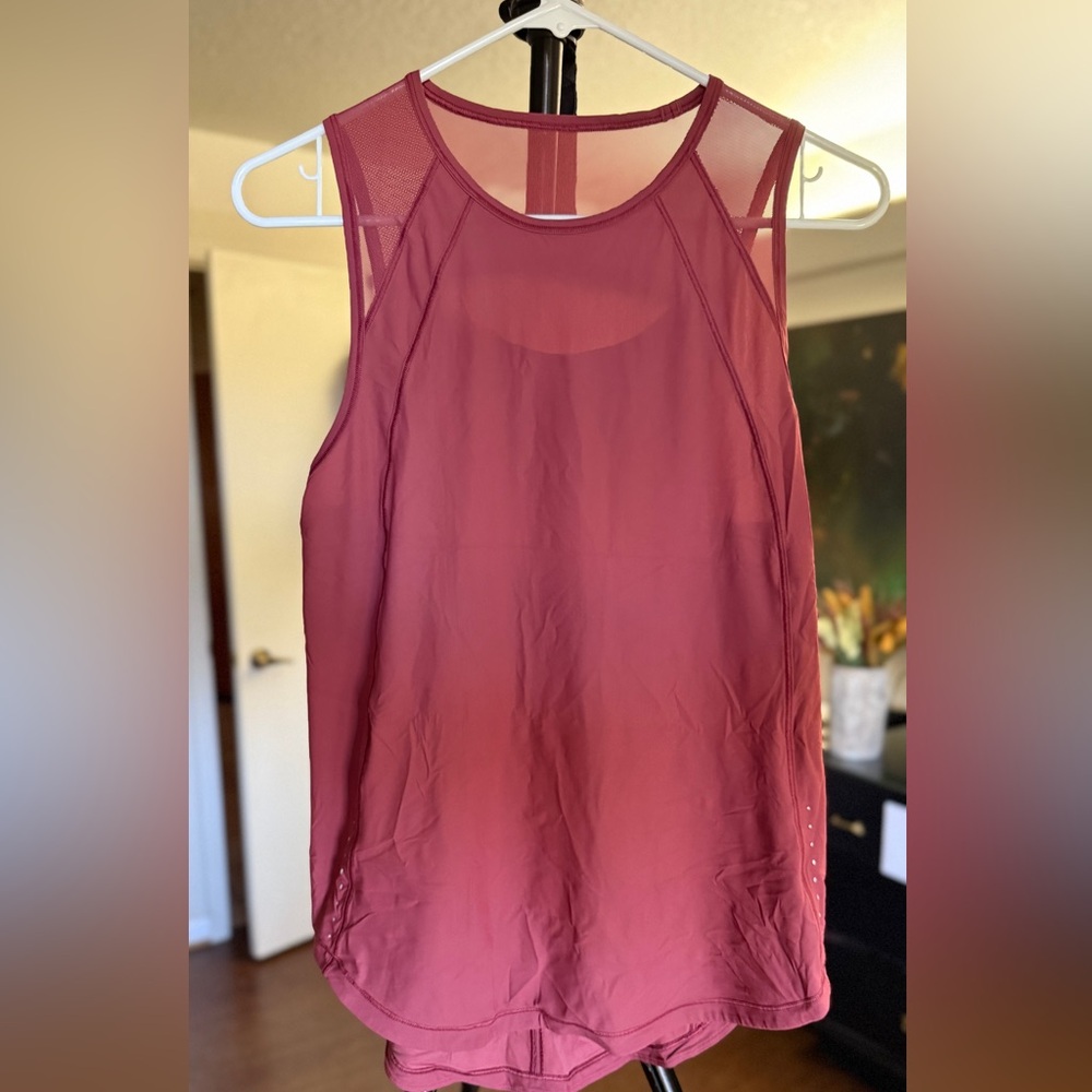 Women's Lululemon Sleeveless Pink/Red Top